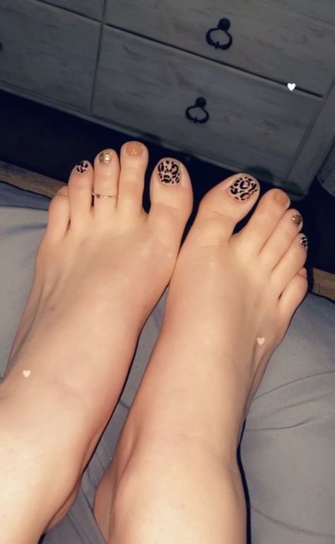 Leopard Print Toe Nail Designs, Cheetah Print Toes Nails, Animal Print Toe Nails, Cheetah Toe Nails Designs, Leopard Print Toe Nails, Leopard Toe Nail Designs, Cheetah Pedicure, Cheetah Print Toe Nails, Painted Toe Nails Ideas