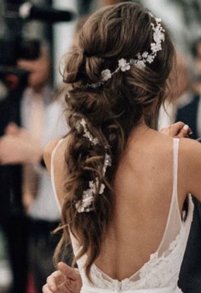 Dark Brown Wedding Hair, Wedding Black Hair, Brown Wedding Hair, Fall Bridal Hair, Brunette Bridal Hair, Wedding Hair Flower Crown, Brunette Bride, Ciaran Hinds, Bridal Hair Down