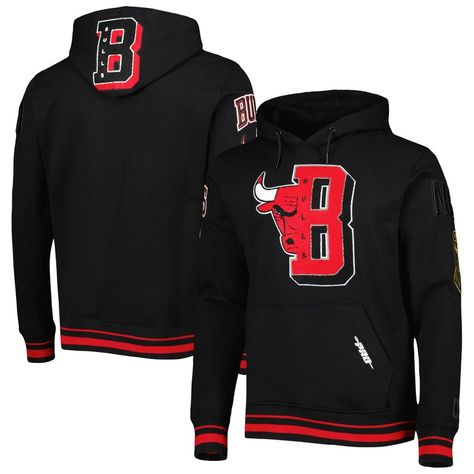 When the temperature drops, raise your game with this Chicago Bulls Mash Up Capsule pullover hoodie from Pro Standard. The bold graphics and embroidered details give this hoodie a unique and stylish look, making it a must-have in your collection. The fleece lining adds extra warmth to keep you warm and cozy during those colder Chicago Bulls game days. Subwoofer Wiring, Chicago Bulls Hoodie, Black Chicago, Swag Men, Embroidered Details, Swag Style, Bold Graphics, Cleveland Cavaliers, Chicago Bulls