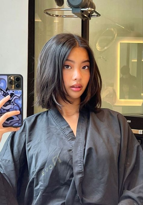 Lob Haircut, Haircuts Straight Hair, Short Hair Haircuts, Bob Haircut, Asian Hair, Cut My Hair, Short Bob Hairstyles, Short Haircuts, Short Hair Cuts For Women