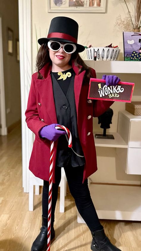 Willy Wonka Fantasia, Wonka Outfit Ideas, Willy Wonka Outfit Ideas, Diy Willy Wonka Costume Women, Fantasia Willy Wonka, Willy Wonka Disfraz, Willy Wonka Costume Women, Willie Wonka Costume, Willy Wonka Characters