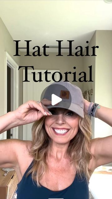 Zandra Tidmarsh on Instagram: "Hat Hat Tutorial☀️   Whether you’re going to a baseball game, spending the day on the beach, or if you’re just a hat girly, this effortless hat hair tutorial is all you need! No hair ties, claw clips, or bobby pins required. Just toss your hair up and rock that baseball cap or trucker hat. Perfect for those busy days or sandy escapes in sunny Florida!  Watch, learn, and enjoy this easy hack! Share this with a friend—you can pair this with a baseball hat, a trucker hat, whatever you like.  #baseballgame #sunnydays #hairtutorial #beachhair #simplehairhack #truckerhatstyle #easyhairstyle #nohairtie #effortlessbeauty #summerhair #beachvibes #hairstyleideas #hairtips #beautyhacks #quickhairstyles #hairgoals #instahair #hairinspo #contentcreator #viralhair #million Hair Clip And Baseball Cap, Cute Hairstyles With Trucker Hat, Half Up Half Down Hat Hair, Claw Clip And Baseball Cap, Style Hats Casual Outfit, Casual Cap Outfit, Ponytail For Hats, Hair Styles With A Hat Baseball Caps, Side Ponytail With Hat