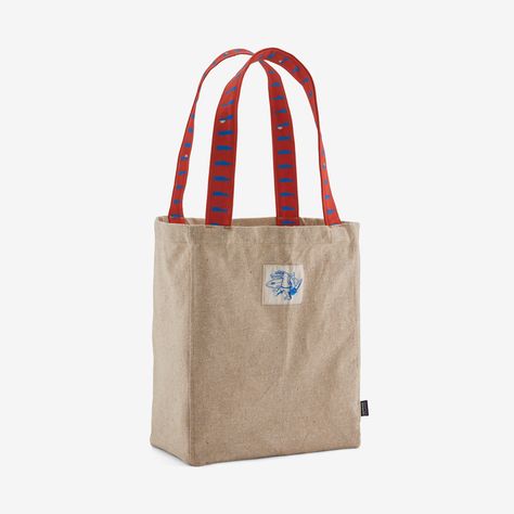 This 100% recycled tote is made of scraps from our Uprisal styles. By utilizing fabric scraps and recycled bottles, we reduce our reliance on virgin raw materials. Made in a Fair Trade Certified™ factory. | Patagonia Recycled Market Tote in Classic Tan - Tote Bags Patagonia Style, Tan Tote Bag, Recycled Tote, Diy Purse, Ceramics Ideas Pottery, Cute Little Things, Sewing Lessons, Recycled Bottles, Market Tote