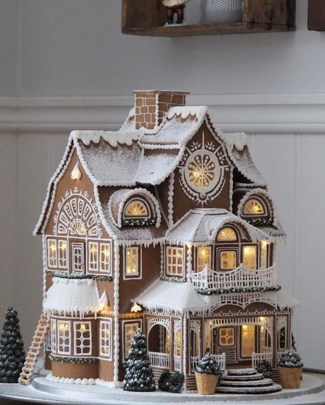 Creative Christmas Food, Christmas In San Francisco, Jul Kaka, Gingerbread House Ideas, Cool Gingerbread Houses, Gingerbread House Designs, Gingerbread House Cookies, Gingerbread Village, Gingerbread House Decorations