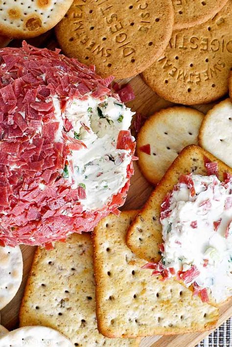 Dried Beef Cheeseball is one of the best appetizers for parties, holidays, and game night. This easy recipe has only 5 simple ingredients. Make this tasty cheeseball with cream cheese, dried beef, green onions, Worcestershire sauce, and pepper. It's low carb and keto friendly. #cheeseball #appetizerrecipes #appetizerideas #lowcarbrecipes #ketorecipes #holidayrecipes #partyfood #gamedayfood Dried Beef Cheeseball, Dried Beef Cheeseball Recipes, Chip Beef Cheeseball, Best Appetizers For Parties, Beef Cheeseball, Dried Beef Cheese Ball, Beef Cheese Ball, The Best Appetizers, Cheese Ball Recipes Easy