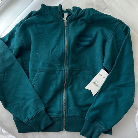 Brand New Stori Activewear Zip Up! Blue/Teal Color- Velvet S Teal Hoodie Outfit, Aritzia Sweatshirt, Hoodie Outfit Aesthetic, Teal Hoodie, North Face Hoodie, Red Pullover, Hoodie Outfit, Embroidered Hoodie, Outfit Aesthetic