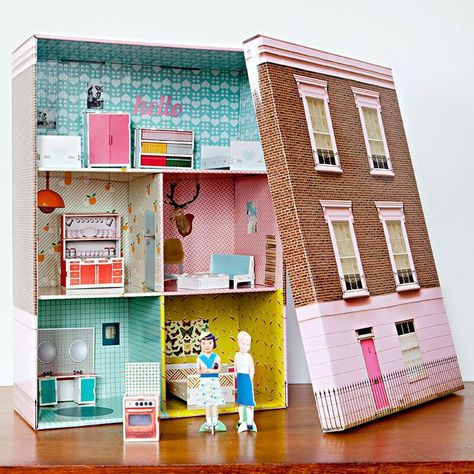 Diy box doll house, like the lid!! Shoe Box Crafts, Cardboard Dollhouse, Cardboard Toys, Paper Doll House, Cardboard House, Box Houses, Barbie House, Diy Cardboard, Cardboard Crafts