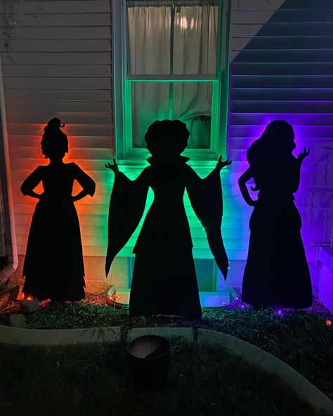 Witch Theme Halloween Decor Diy, Hocus Pocus House Decorations Outdoor, Sanderson Sister Halloween Decor, Hocus Pocus Front Yard Decorations, Hocus Pocus Themed Halloween Decorations, Hocus Pocus Yard Decorations Diy, Halloween Window Silhouettes Hocus Pocus, Hocus Pocus Photo Backdrop, Townhome Halloween Decorations Outdoor