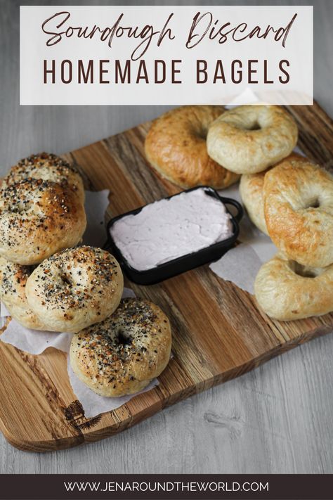 Bagel Sourdough Discard, Sourdough Bagels With Yeast, Sourdough Discard Recipes Bagels, Sourdough Discard Bagel Recipe, Quick Sourdough Discard Bagels, Soirdoigh Discard Recipes, Discard Sourdough Bagels, Easy Sour Dough Discard Recipes, Sourdough Everything Bagels