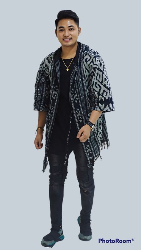 Kimono Batik, African Shirts For Men, Male Kimono, African Shirts, Mens Fashion Casual Outfits, Kimono Fashion, Kimonos, Mens Fashion Casual, Traditional Outfits