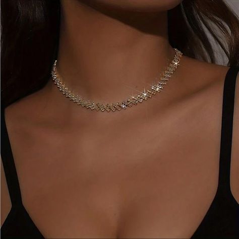 Super Cute And Stylish Ships In 5-10 Business Days Chunky Choker, Choker Collar Necklace, Rhinestone Choker Necklace, Cubic Zirconia Necklace, Party Necklace, Sparkle Jewelry, Rhinestone Choker, Rose Jewelry, Choker Collar