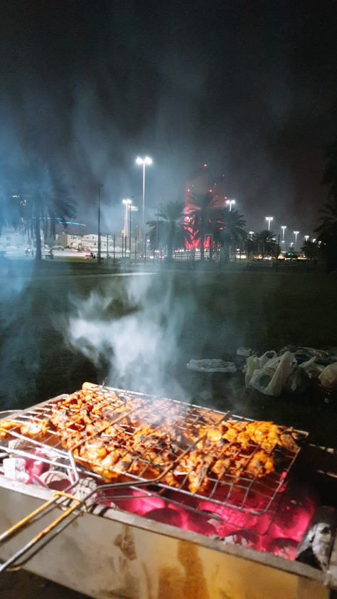 Enjoy Grill chicken, Dubai evening 🥰💖 Chicken, Dubai, Grilling, Grilled Chicken, Chicken Grill, Dubai Evening, Grill Chicken, In Dubai, Sydney Opera House