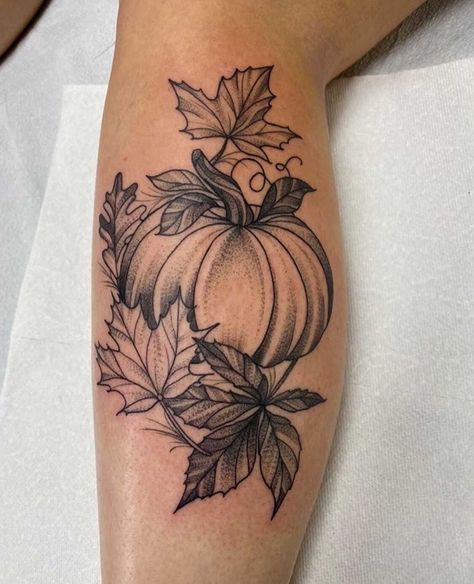 Cute Pumpkin Tattoo, Fall Tattoo Ideas Autumn, Honey Tattoo, Fall Tattoo, Halloween Tattoo Ideas, Pumpkin Tattoo, Autumn Tattoo, Feminine Tattoo Sleeves, Birthday Tattoo