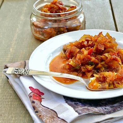 Red Tomato Chow Chow Recipe, Sheet Apple Pie, Green Tomato Chow Chow Recipe, Tomato Chow Chow, Pie For A Crowd, Apple Pie Pastry, Pickled Pepper Recipe, Chow Chow Relish, Chow Chow Recipe