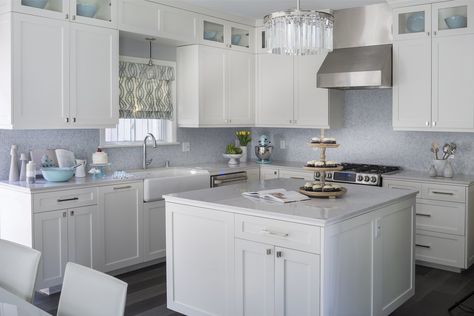 . White Tile Kitchen Backsplash, Mark Sikes, Celebrity Interior Design, Blue Mosaic Tile, White Kitchen Backsplash, White Tile Backsplash, Mark D Sikes, Melissa Joan Hart, Bright Kitchens