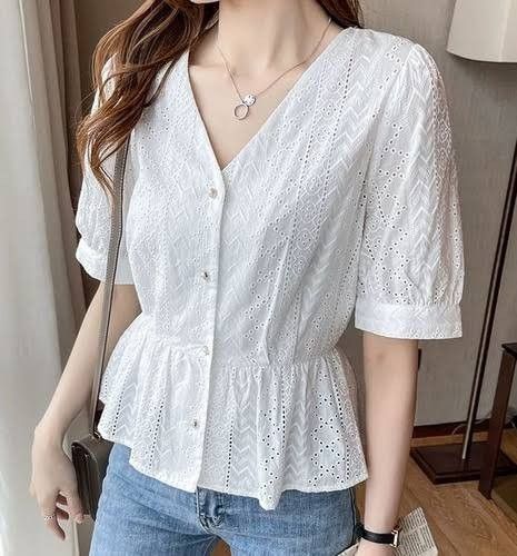 Stylish Tops Fashion, Asian Style Clothes, Cotton Short Tops, Lace Blouse Design, Trendy Outfits Indian, Blouse Casual Fashion, Kids Dress Wear, Casual College Outfits, Pakistani Fashion Party Wear