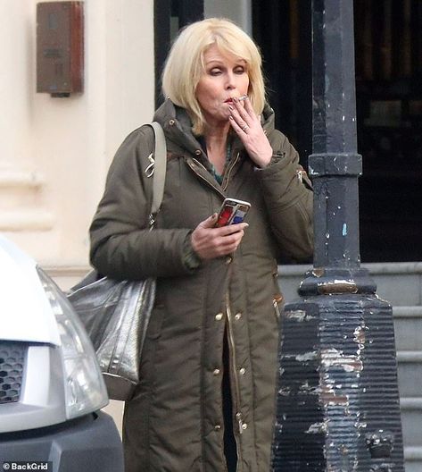 Joanna Lumley smokes cigarette morning after BAFTAs speech backlash | Daily Mail Online Jessie Buckley, Mahershala Ali, Joanna Lumley, Letitia Wright, Best Costume Design, Crimes Of Grindelwald, Best Cinematography, Best Documentaries, Mary Queen Of Scots