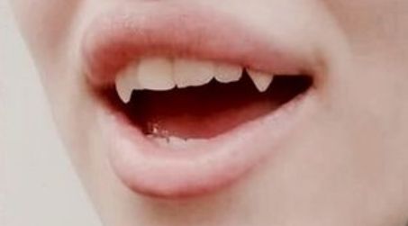 Sharp Fangs Teeth, Small Fangs Aesthetic, Fangs Aesthetic Male, Permanent Fangs, Natural Vampire Teeth, Vampire Fangs Aesthetic, Fangs Smile, Small Fangs, Fangs Aesthetic