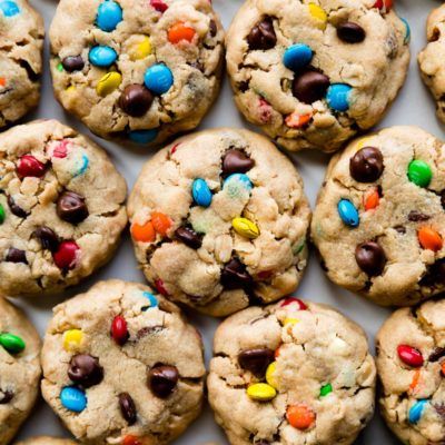 Monster Cookie Recipes, Cookies Monster, Monster Cookies Recipe, Monster Cookie, Sally's Baking, Baked Cookies, Oat Cookies, Oatmeal Raisin Cookies, Raisin Cookies