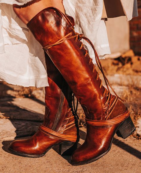 Freebird Boots, Chic Dresser, Potato Sack, Handcrafted Boots, Freebird By Steven, Tall Leather Boots, Estilo Chic, Brown Heels, Knee High Leather Boots