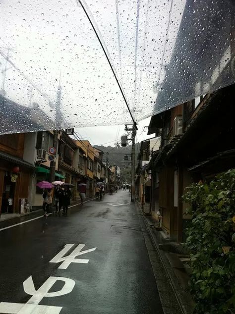 rain and japan image Kawaii People, Japan Countryside, Tokyo Aesthetic, Rainy Street, Monte Fuji, Tokyo Japan Travel, About Japan, A Aesthetic, Japan Street