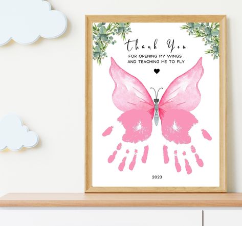 Teacher Appreciation Gift, Crafts for Kids, Handprint Craft Printable, Diy Craft for Child, Thank you Butterfly Handprint Art, Handprint Art For Grandma, Art Craft Kids, Handprint Butterfly, Flower Handprint, Mother's Day Activities, Easy Cartoon Drawings, Handprint Craft, Toddler Gift