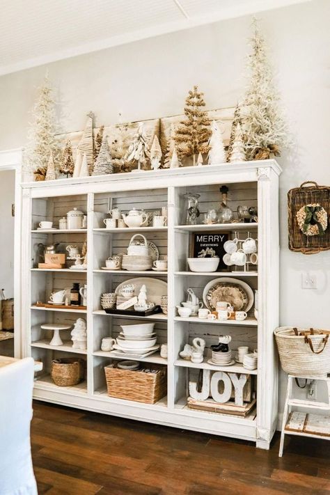 Modern Farmhouse Christmas Hutch - Classic Neutral Christmas - Vintage Home  - White and Cream Christmas Trees Farmhouse Kitchen Shelves, Casa Vintage, Cottage Kitchens, Kitchen Farmhouse, Farmhouse Homes, Farmhouse Kitchen Decor, Home Designs, Farmhouse Living, Home Tour