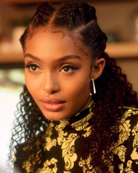 Zoey Johnson Hairstyles, Yara Shahidi Hairstyles, Zoey Johnson, Protective Braids, Natural Braided Hairstyles, Yara Shahidi, Cool Braid Hairstyles, Braid Out, Hair Creations