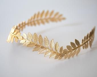 Gold Headpiece Aesthetic, Tiara Boho, Silver Leaf Headband, Greek Goddess Hairstyles, Boho Bridal Headband, Laurel Wreath Crown, Goddess Headband, Roman Hair, Boho Bridal Headpiece