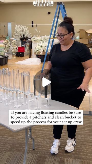 California Wedding Coordinator on Instagram: "Floating candle set you can be a tedious task for your hired setup crews/support team.  Here are some tips to help speed up the process  Unbox all vessels on an empty clean table  Prepare all the floating candles  Fill a bucket with clean water and bring near the candle station  Use pitchers that fit inside the bucket to fill the vessels  Carefully transport water filled vessels to designated tables  Load floating candle with the WICK UP ⬆️  Happy Planning/Happy Coordinating!" Wedding Table Floating Candles, Floating Candles Wedding Centerpieces, Wedding Floating Candles, Your Hired, Fill A Bucket, Floating Candle Centerpieces Wedding, Floating Candles Wedding, Clean Table, Floating Candle Centerpieces