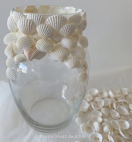 Scallop Shell Craft, Seashells Patterns, Shells Diy, Diy Bowl, Clear Vase, Flower Vases Decoration, Glass Flower Vases, Seashell Jewelry, Craft Show Ideas