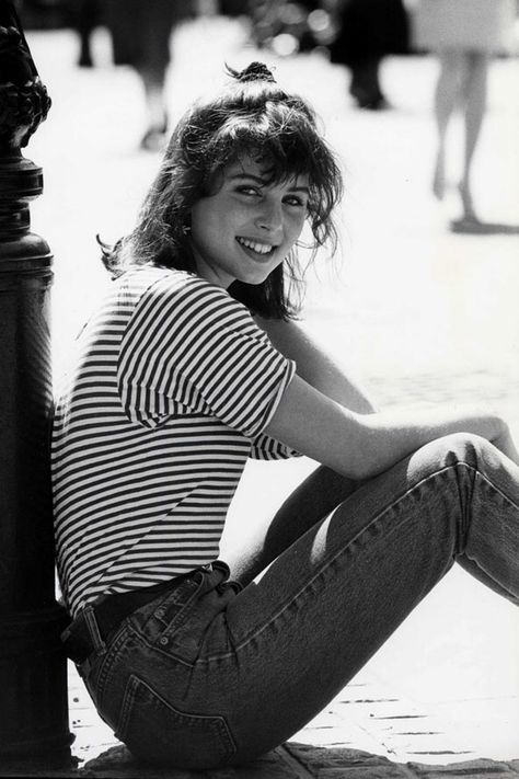 Sadie Frost Young  #sadiefrost #young Sadie Frost, Documentary Filmmaking, Lifestyle Club, Pinterest Trends, 90's Birthday Party, Step Son, Entrepreneur Fashion, Trending Today, Famous Faces