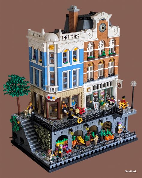 Sample some vibrant Old World charm in LEGO, no passport required! Lego Neighborhood, Lego Houses, Lego City Ideas, Lego Window Technique, Lego City Moc Ideas, Lego Mansion, Lego Modular Moc, Lego Architecture Building, Lego City Moc