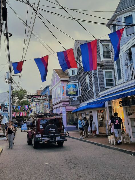 Summer Cape Cod, Lgbtq Pride Flags, Cape Cod Towns, Cape Cod Aesthetic, East Coast Aesthetic, Americana Aesthetic, Cape Cod Ma, Beach Icon, Cape Cod Massachusetts