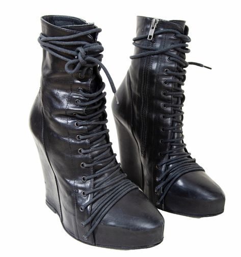 Ann Demeulemeester Boots, Funky Heels, Lace Up Wedge Boots, Fashion Vocabulary, Lace Up Wedges, Matching Leggings, Shoe Inspiration, Aesthetic Shoes, Ann Demeulemeester