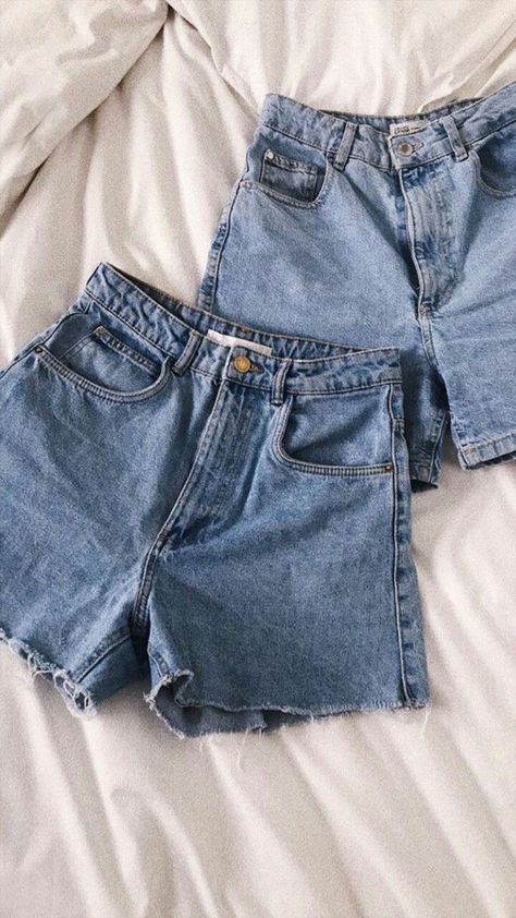 Haute Couture, Spandex Shorts Outfit, Jean Short Outfits, Cute Jeans, Cute Everyday Outfits, Dream Clothes, Spring Summer Outfits, Outfits Casuales, Summer Outfit