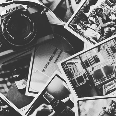 Camera Black And White, Black And White Camera, Character Alphabet, Portret Feminin, Vlog Camera, White Camera, Instagram Photo Frame, Vintage Flowers Wallpaper, Camera Art