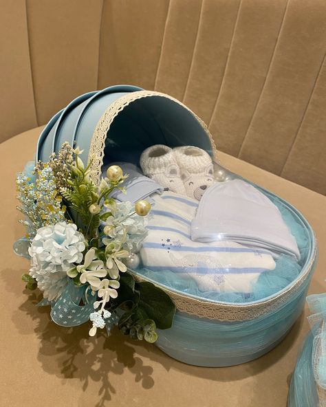 Welcome the little one with love! Humsa’s beautifully curated baby hampers, perfect for a boy or girl, make the ideal gift for a new arrival or baby shower. Celebrate in style with thoughtful and charming details. Contact Humsa to order your specially curated hampers! #HumsaCreations #BabyHampers #NewArrivalGifts #BabyShowerEssentials #CelebrateWithLove Baby Shower Essentials, Baby Boy Gift Baskets, Baby Hampers, Baby Shower Gift Basket, Baby Hamper, Chocolate Bouquet, Welcome Gifts, Baby Boy Gifts, A Boy