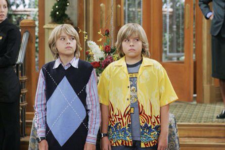 Zac And Cody Costume, Sweet Life On Deck, Suit Life On Deck, London Tipton, Old Disney Channel Shows, Old Disney Channel, Dylan And Cole, Disney Channel Shows, Brenda Song