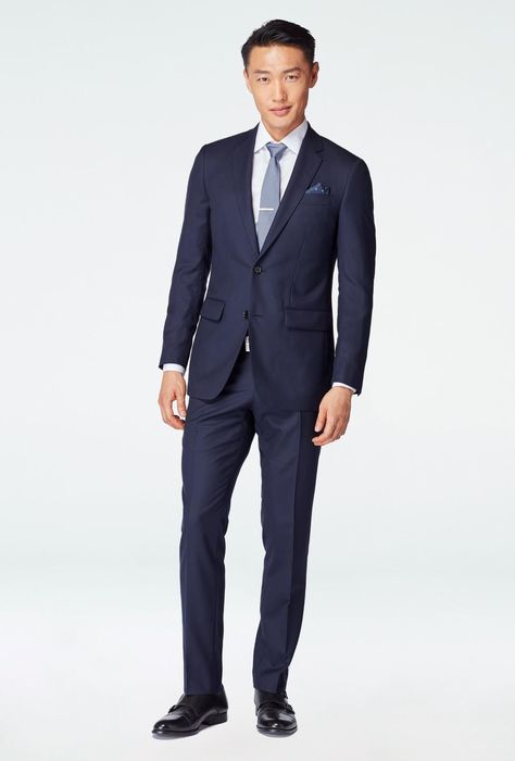 Tried-and-true, the Tipton Navy Suit is a perfect all-rounder you can wear anywhere, in any season. Spring Groomsmen, Guys Suits, Cars Wedding, Custom Suits Men, Men Tuxedo, Western Suit, Navy Suits, Mens Suits Modern, Grooms Party