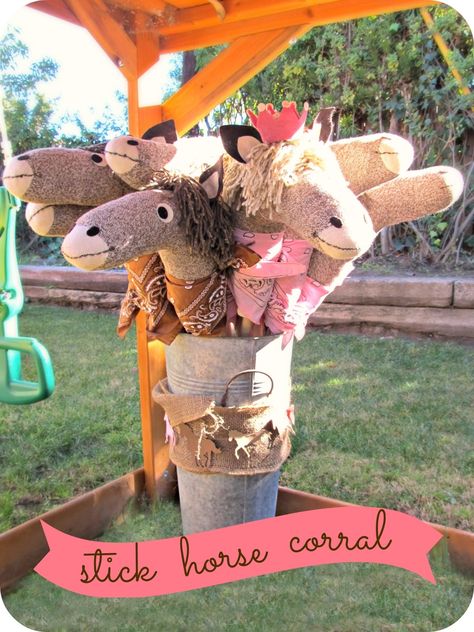 Cowgirl Princess, Horse Themed Party, Horse Corral, Western Birthday Party, Horse Birthday Parties, Zoo Party, Cowgirl Birthday Party, Stick Horses, Horse Party