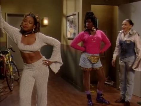 Pam And Gina Outfits, Pam Outfits Martin, Tisha Campbell, 90s High Fashion, 90s Aesthetic Fashion, Tichina Arnold, Black Sitcoms, Throwback Aesthetic, 90s Wear