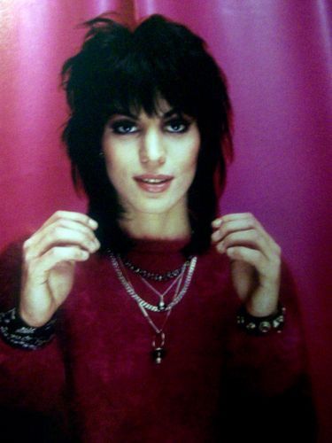 Joan Jett Hair, Suzi Quatro, Hottest Hairstyles, Lita Ford, Women Of Rock, Riot Grrrl, Joan Jett, I'm With The Band, Haircuts With Bangs