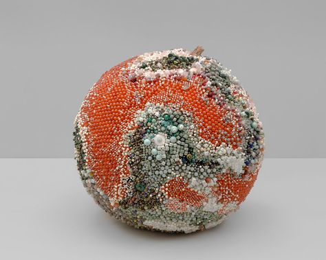 Moldy Fruit, Kathleen Ryan, Fruit Sculptures, Rotten Fruit, Colossal Art, Tree Agate, Modern Crafts, Fruit Art, Natural Forms