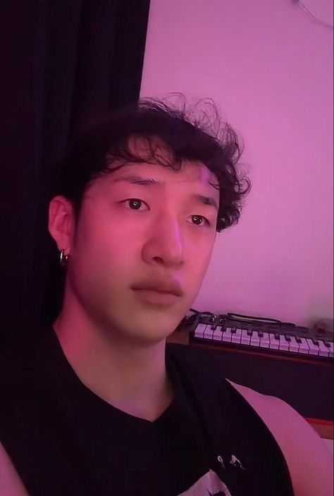 🥐🐺 on Twitter: "Missing Bangchan’s bare face and his curly hair https://t.co/9xFmK6uqXx" / Twitter Bare Faced Chan, Straykids Without Makeup, Bare Face Bangchan, Chan Bare Face, Seungmin Bare Face, Bang Chan Without Makeup, Seungmin Without Makeup, Bangchan Without Makeup, Chan Without Makeup