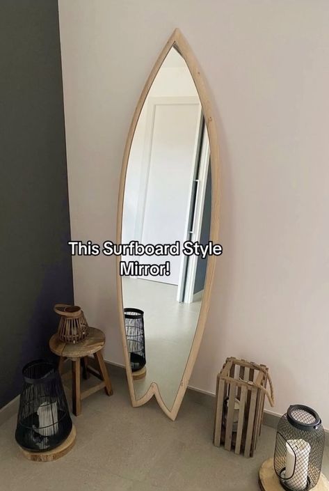 Surfboard Shaped Mirror, Mirror Surf Board, Beach Aesthetic Bedrooms, Surf Board Mirror, Beach Room Decor Diy, Beachy Room Decor Diy, Surf Bedroom Aesthetic, Beach Aesthetic Room Ideas, Surfboard Mirror