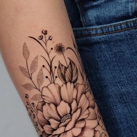 Tattoo Flower Filler Ideas, Filler Flowers Tattoo, Flowers For Tattoos, Tattoo Fillers, Feminine Flowers, Florida Tattoos, Tattoo Filler, Filler Flowers, Female Tattoo Artists