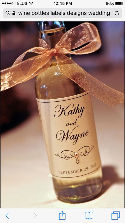 Wedding Favors Food, Wine Bottle Wedding Favors, Wine Bottle Favors, Simple Wedding Favors, Food Wedding Favors, Wine Wedding Favors, Wedding Bottle Labels, Honey Wedding Favors, Succulent Wedding Favors