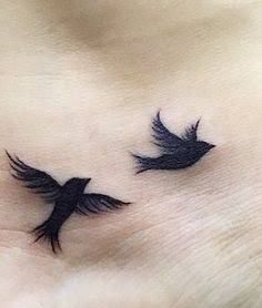 Bird Tattoo Collarbone, Mockingbird Tattoo, Red Bird Tattoos, Tiny Bird Tattoos, Bird Tattoos For Women, Vogel Tattoo, Bird Tattoo Wrist, Black Bird Tattoo, Flying Bird Tattoo