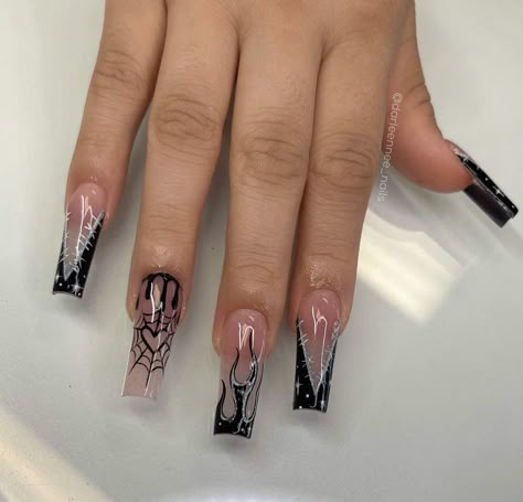 Spiderweb Heart Nails, Spooky Nail Ideas, Spiderweb Nails, Heart Web, Movie Nails, Black Nail Tips, French Tips Nails, Nails Cherry, Nails Star